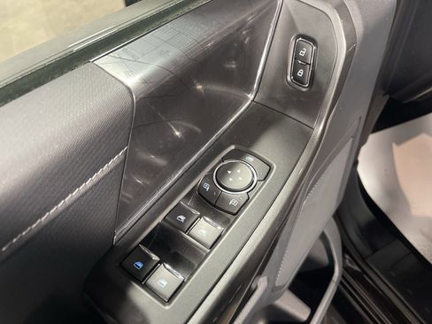 Used 2022 Ford F150 XLT w/ Equipment Group 302A High image 11