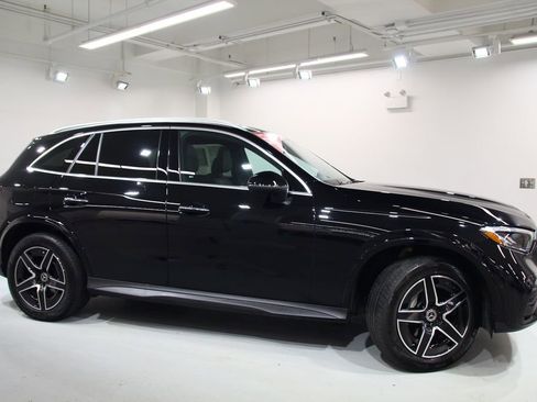 Certified 2026 Mercedes-Benz GLC 300 4MATIC image 11