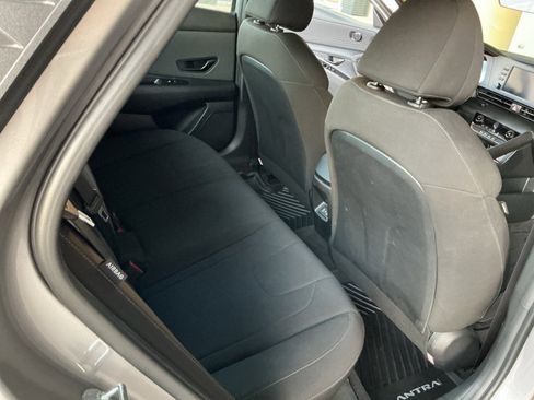 Certified 2025 Hyundai Elantra Sport image 15