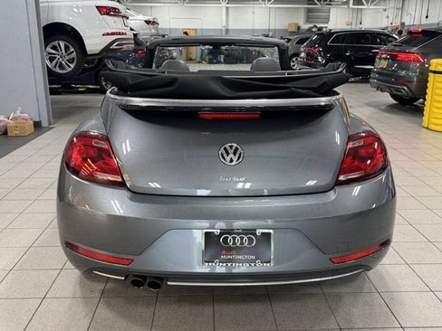 Used 2019 Volkswagen Beetle 2.0T SE FWD image 6