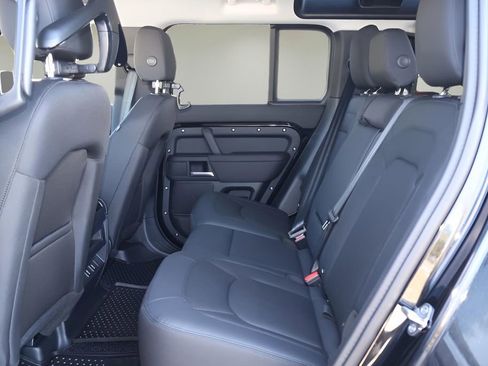 New 2026 Land Rover Defender 110 S AWD/4WD image 10
