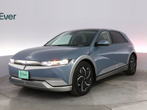 Used 2024 Hyundai Ioniq 5 Limited image 2