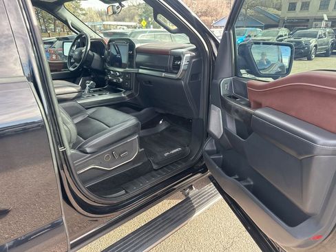 Used 2021 Ford F150 Lariat w/ Equipment Group 502A High image 18