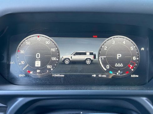 Used 2024 Land Rover Defender 110 V8 image 37