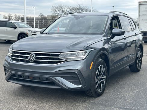 Certified 2024 Volkswagen Tiguan S image 3