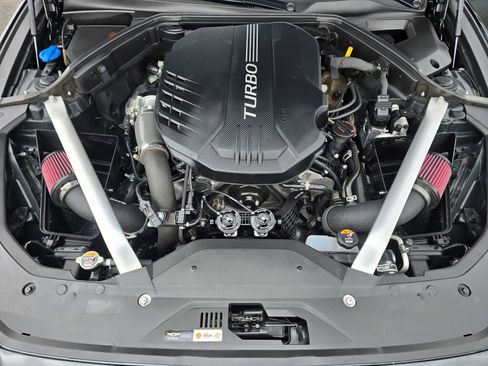Used 2022 Genesis G70 3.3T w/ Sport Advanced Package RWD image 9