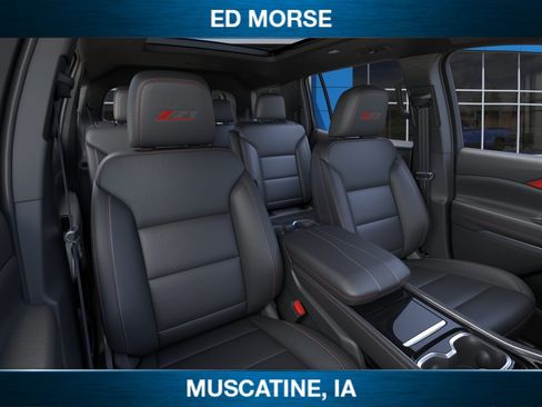 New 2026 Chevrolet Traverse Z71 w/ Enhanced Driving Package AWD/4WD image 16