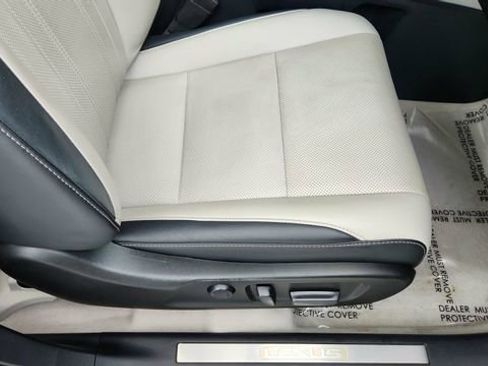 Used 2018 Lexus RX 350 AWD w/ Premium Package image 22