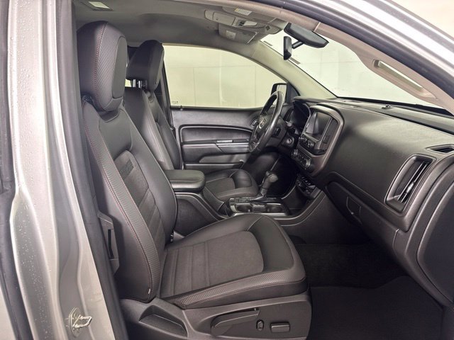 Used 2015 GMC Canyon SLE AWD/4WD image 4