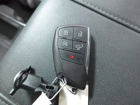 Used 2025 GMC Sierra 1500 Elevation w/ X31 Off-Road Package image 22