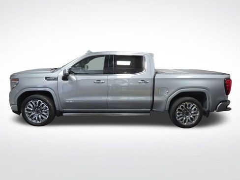 Used 2024 GMC Sierra 1500 Denali Ultimate AWD/4WD image 2