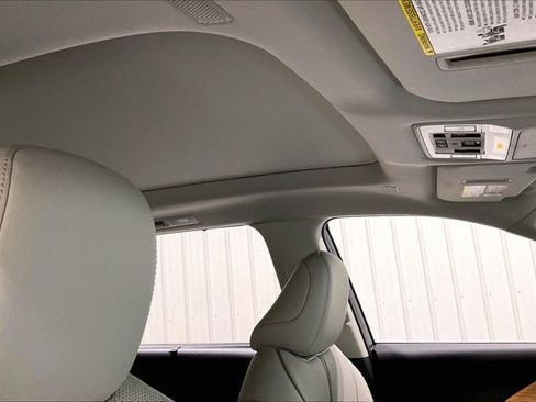 Certified 2026 Toyota Grand Highlander AWD image 22