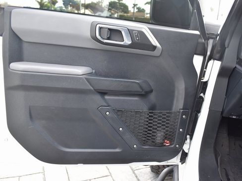 Used 2022 Ford Bronco 4-Door image 12