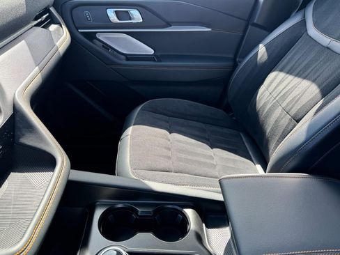 Used 2026 Ford Explorer Tremor w/ Tremor Ultimate Package image 16