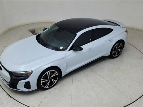 Used 2023 Audi e-tron GT Premium Plus w/ Performance Package image 72