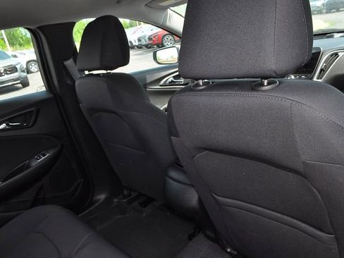 Used 2024 Chevrolet Malibu RS FWD image 24