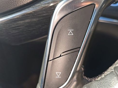 Used 2024 Cadillac XT5 Premium Luxury FWD image 30