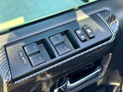 Used 2022 Toyota 4Runner SR5 Premium image 15