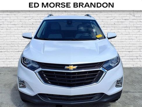 Used 2020 Chevrolet Equinox LT image 2