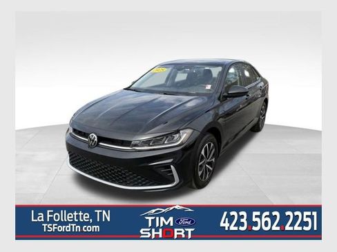 Used 2025 Volkswagen Jetta S FWD image 1