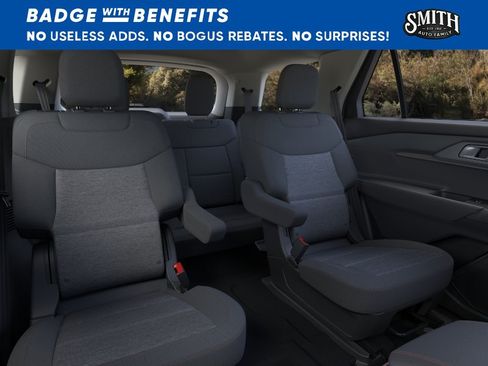 New 2026 Ford Explorer Active RWD image 12