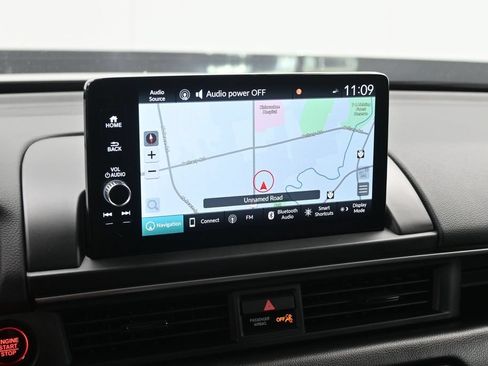 Used 2025 Honda Pilot Black Edition image 13