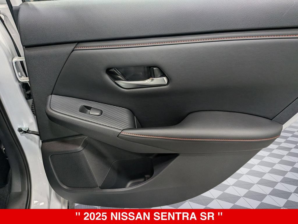 Certified 2025 Nissan Sentra SR w/ Midnight Edition FWD image 31