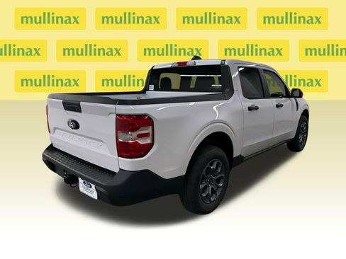 New 2026 Ford Maverick XLT image 3