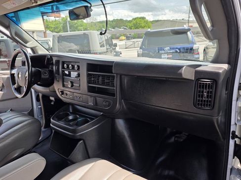 Used 2019 Chevrolet Express 2500 Extended w/ Driver Convenience Package RWD image 20