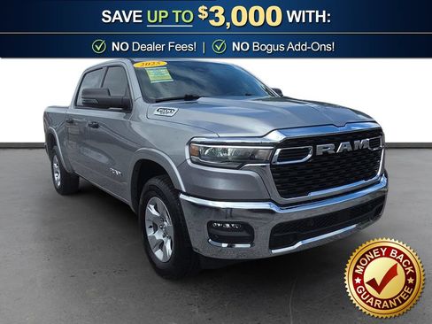 Used 2025 RAM 1500 Big Horn AWD/4WD image 10