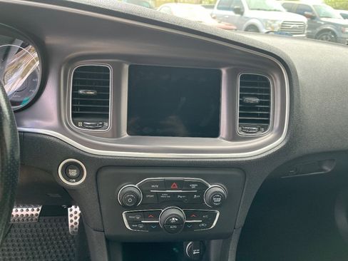 Used 2019 Dodge Charger GT w/ Performance Handling Group RWD image 9