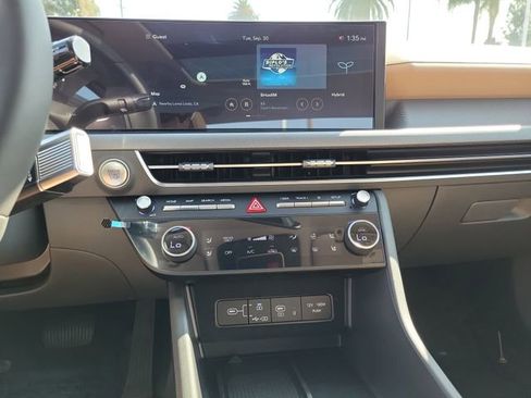 New 2025 Hyundai Sonata Limited FWD image 13