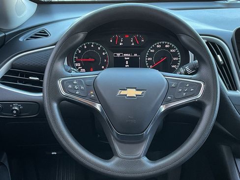 Used 2024 Chevrolet Malibu LT image 20