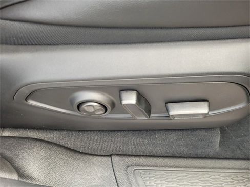 New 2025 Jeep Grand Cherokee Limited image 15