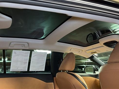 Certified 2025 Lexus RZ 450e image 14