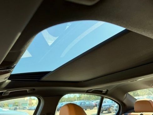 New 2026 BMW 330i Sedan w/ Premium Package image 20