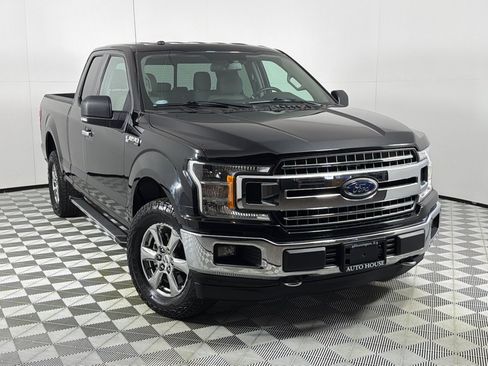 Used 2018 Ford F150 XLT w/ Equipment Group 302A Luxury AWD/4WD image 2