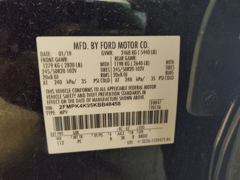 Used 2019 Ford Edge Titanium w/ Equipment Group 301A AWD/4WD image 33