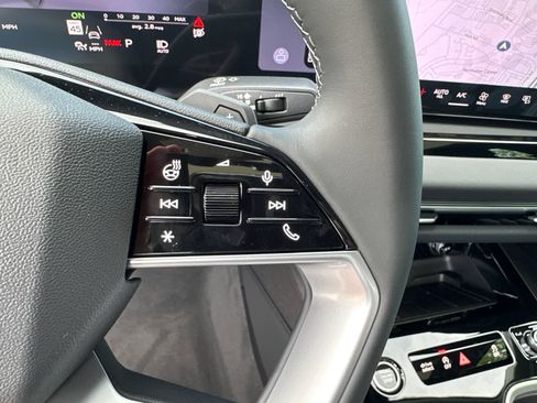 New 2026 Audi A6 Premium Plus AWD/4WD image 17