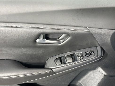 Used 2023 Nissan Sentra SV image 21