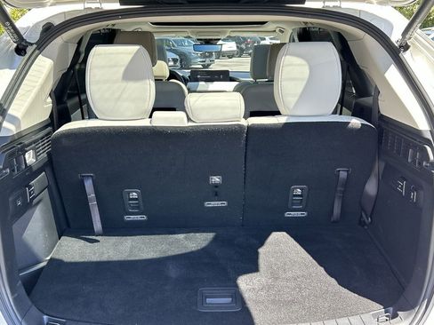 Used 2025 MAZDA CX-90 Plug-In Hybrid w/ Premium Plus AWD/4WD image 28