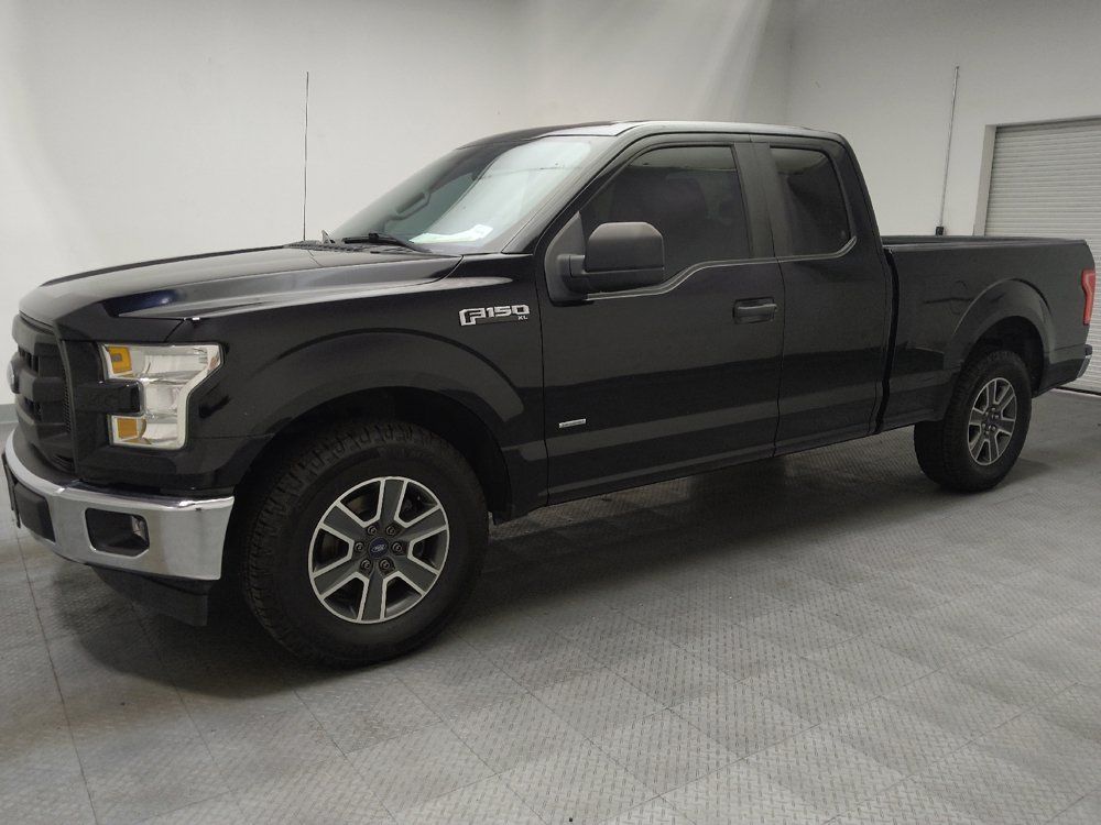 Used 2017 Ford F150 XL w/ Equipment Group 101A Mid RWD image 2