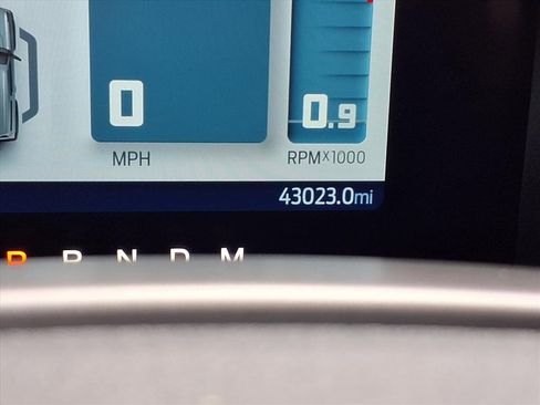 Used 2022 Ford Bronco Outer Banks image 17