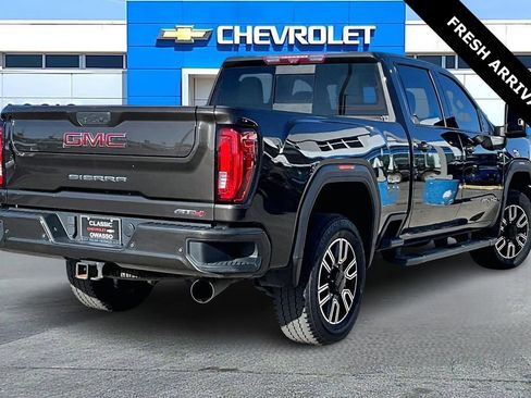Used 2020 GMC Sierra 2500 AT4 w/ AT4 Premium Package image 5