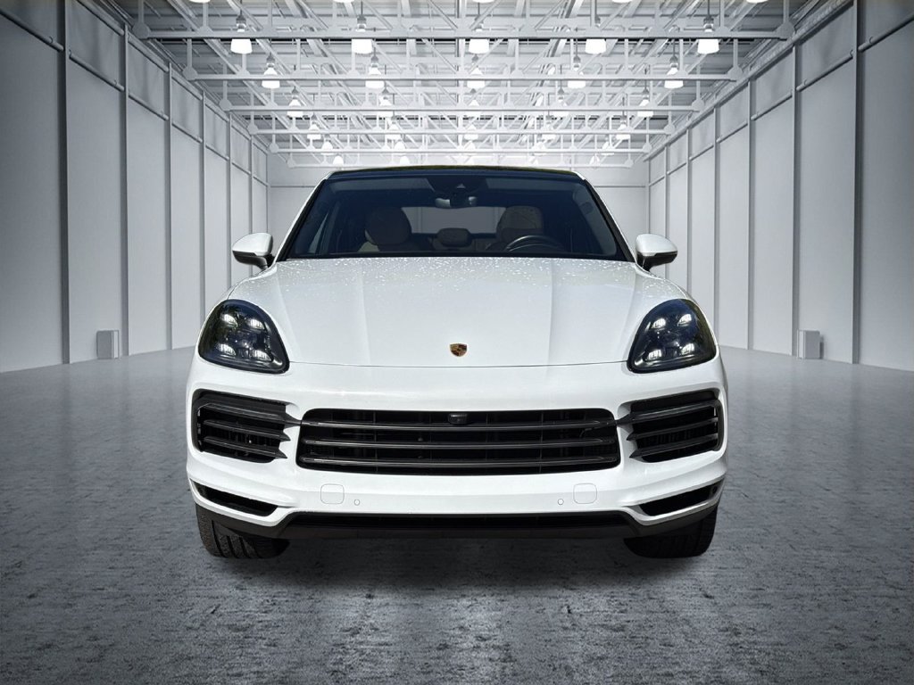 Used 2022 Porsche Cayenne Platinum Edition w/ Premium Package Plus AWD/4WD image 2
