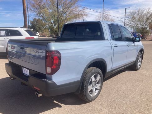 Used 2025 Honda Ridgeline RTL image 5