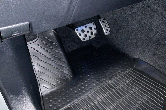 Used 2024 Toyota Tundra Platinum w/ TRD Off-Road Package AWD/4WD image 38