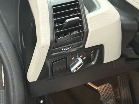 Used 2015 BMW i3 w/ Range Extender image 27