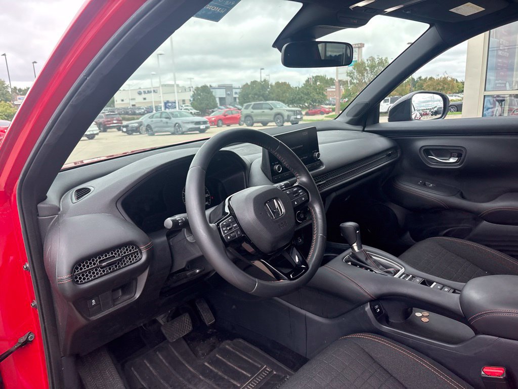 Used 2024 Honda HR-V Sport image 10