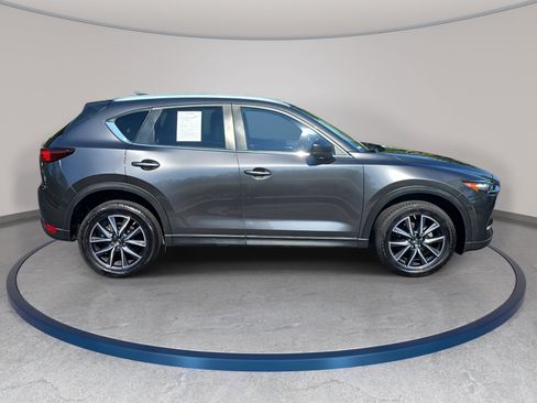 Used 2018 MAZDA CX-5 Touring FWD image 4